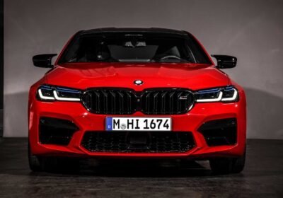 2021-BMW-M5-3-2-1